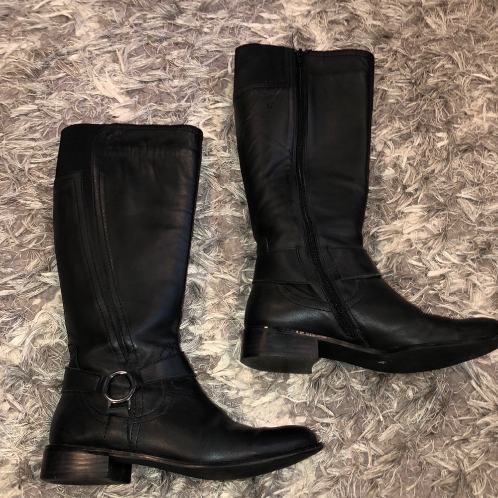 Black riding boots. True to size. Size 7 1/2.